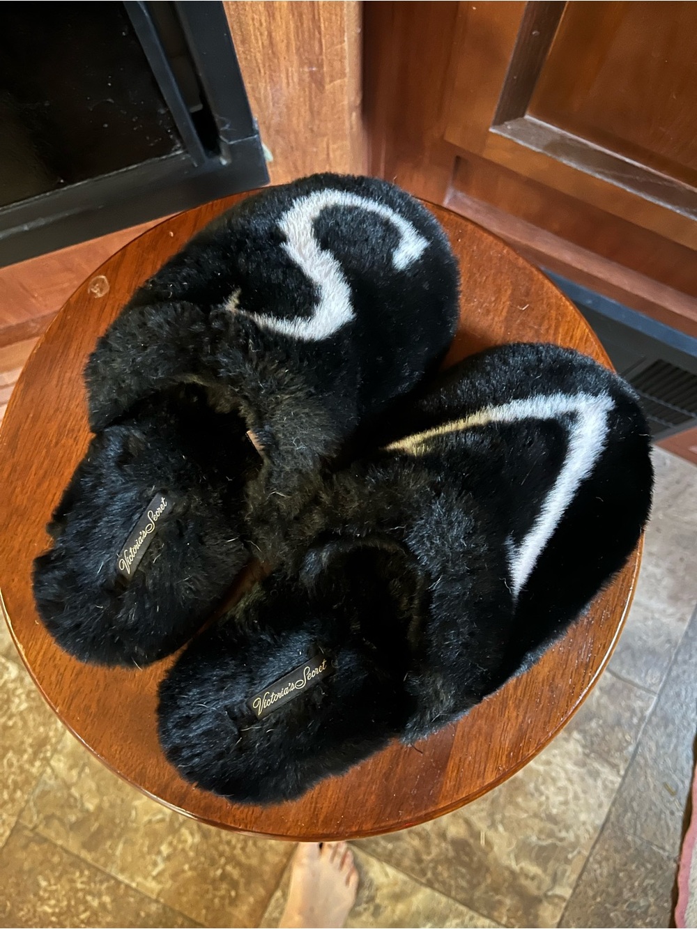 Victoria's Secret Black Faux-Fur Slip-On Slippers with White Accent